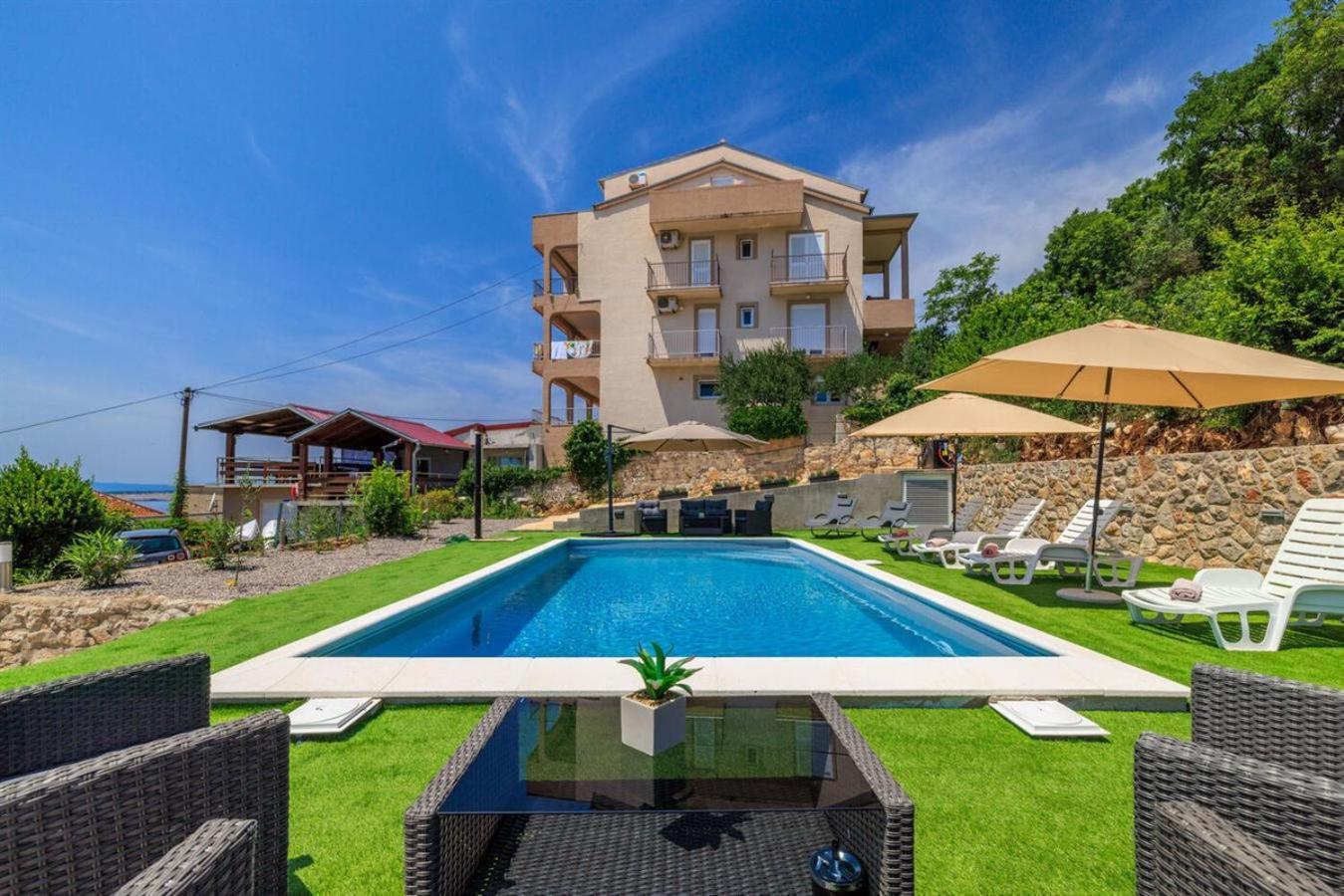 Apartments San Dramalj - Crikvenica المظهر الخارجي الصورة